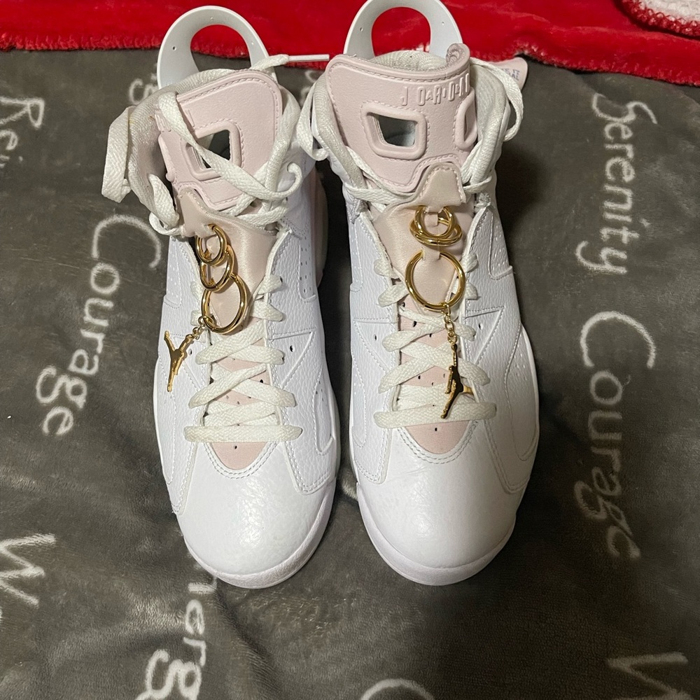 Nike women’s air Jordons